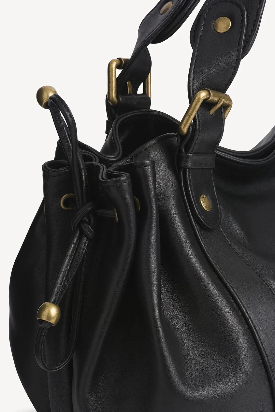 Handbag in leather - 24H