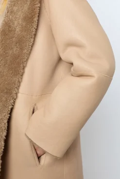 Hooded shearling straight coat - LELIE