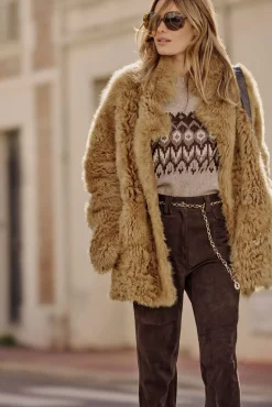 Lamb wool short coat - LIOUBA