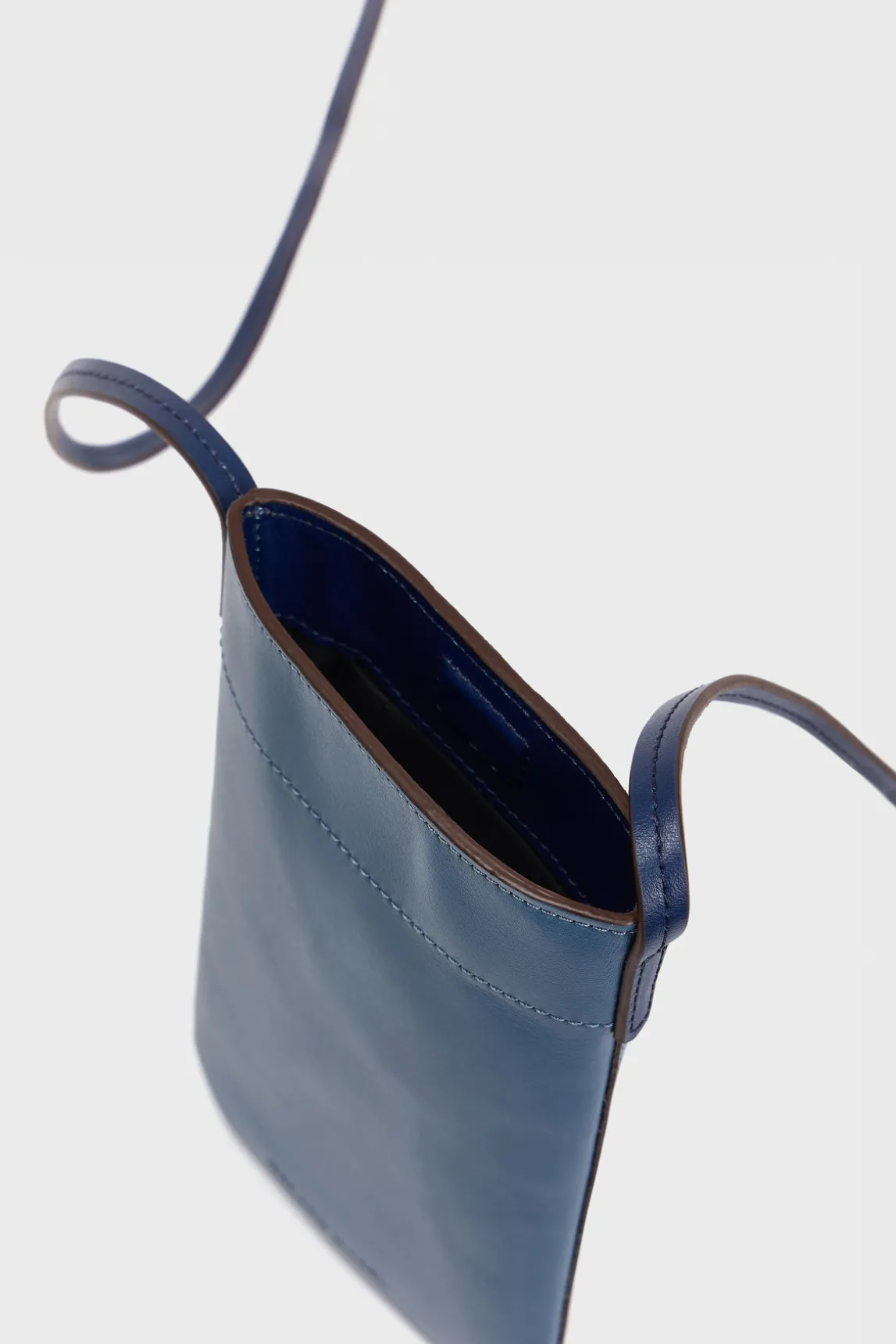 Phoneholder in leather - LADYPHONE