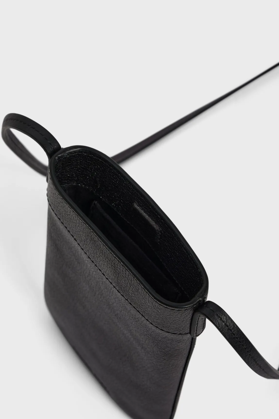 Phoneholder in metallic leather - LADYPHONE