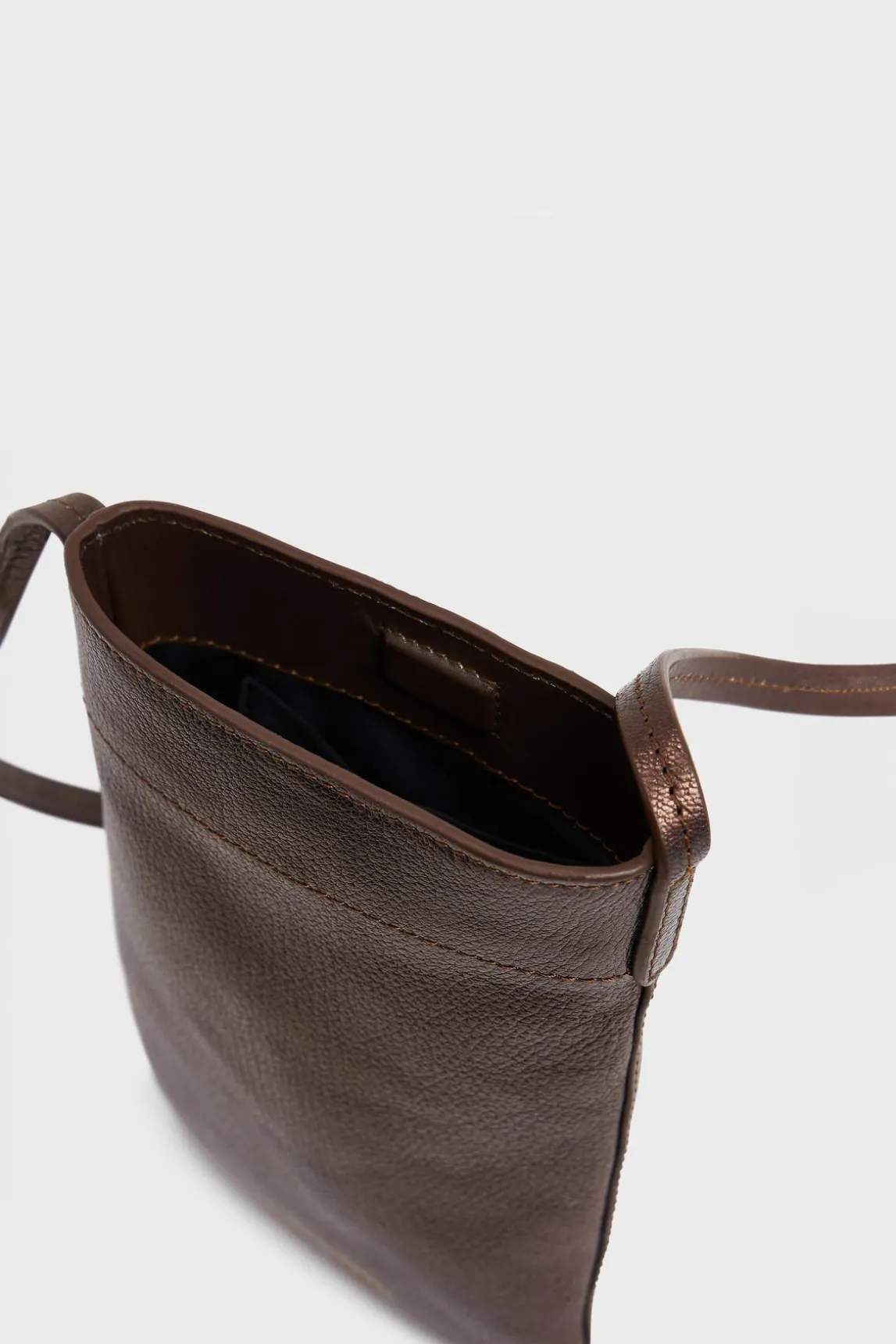 Phoneholder in metallic leather - LADYPHONE