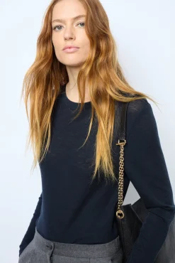 Plain fine woo"])self.__next_f.push([1,"l T-shirt - ATHENAIS