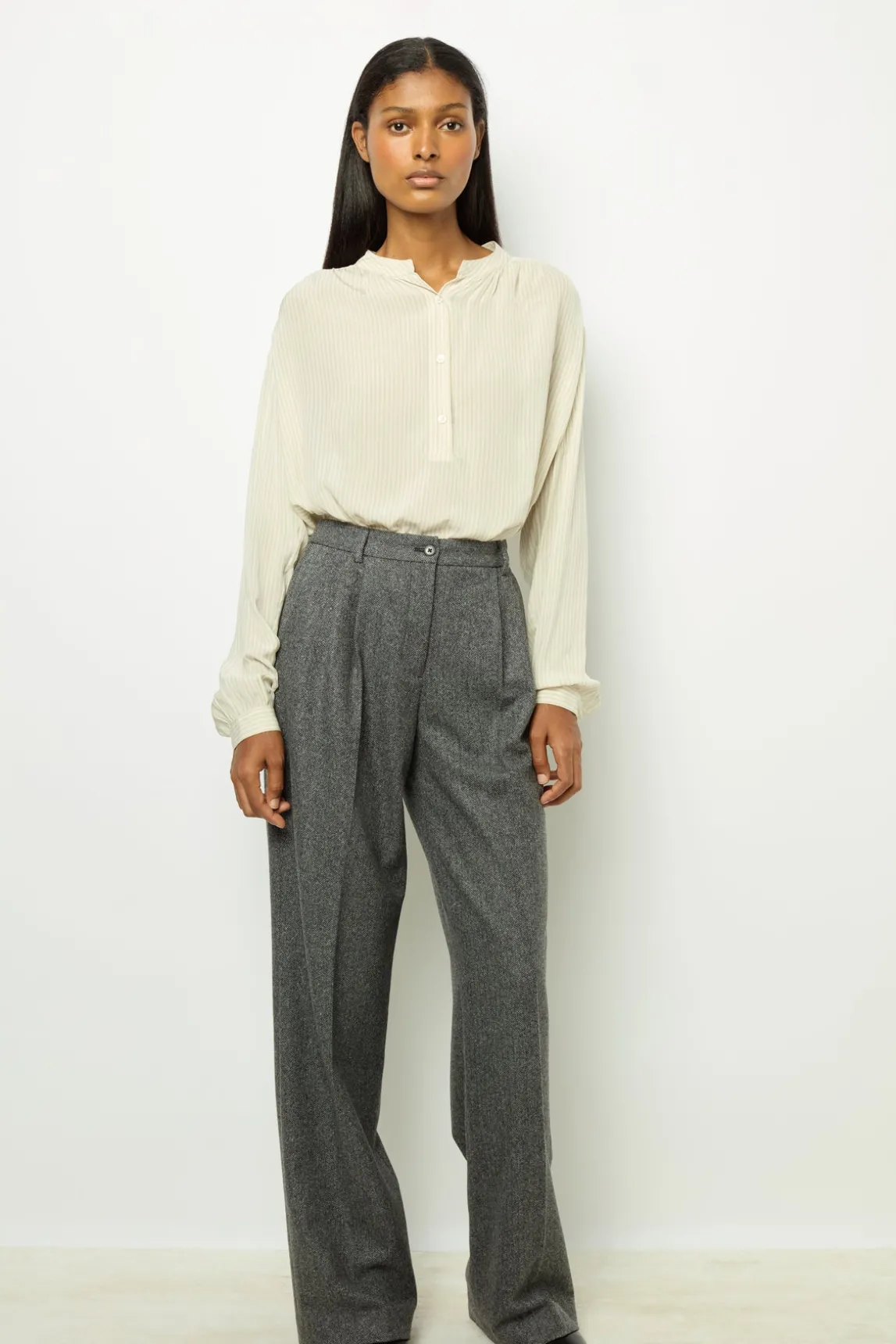 Straight cut herringbone pants - NADYGE