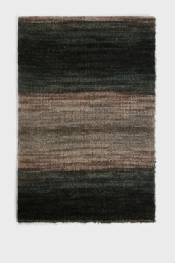 Striped s"])self.__next_f.push([1,"carf - DAPHNE